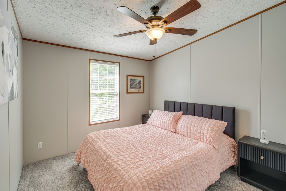 1 Mi to Geneva SP: Family Home w/ Game Room & Yard