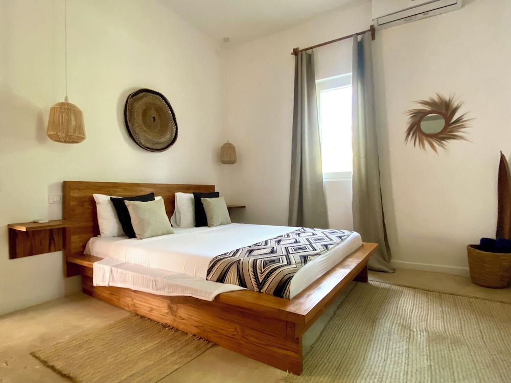 Luxury Lions Villas Zanzibar - with Private Cook&Infinity Pools