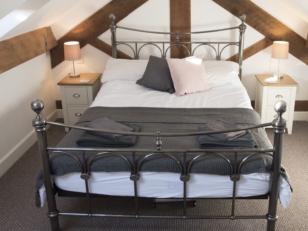 Barnfields Holiday Cottage