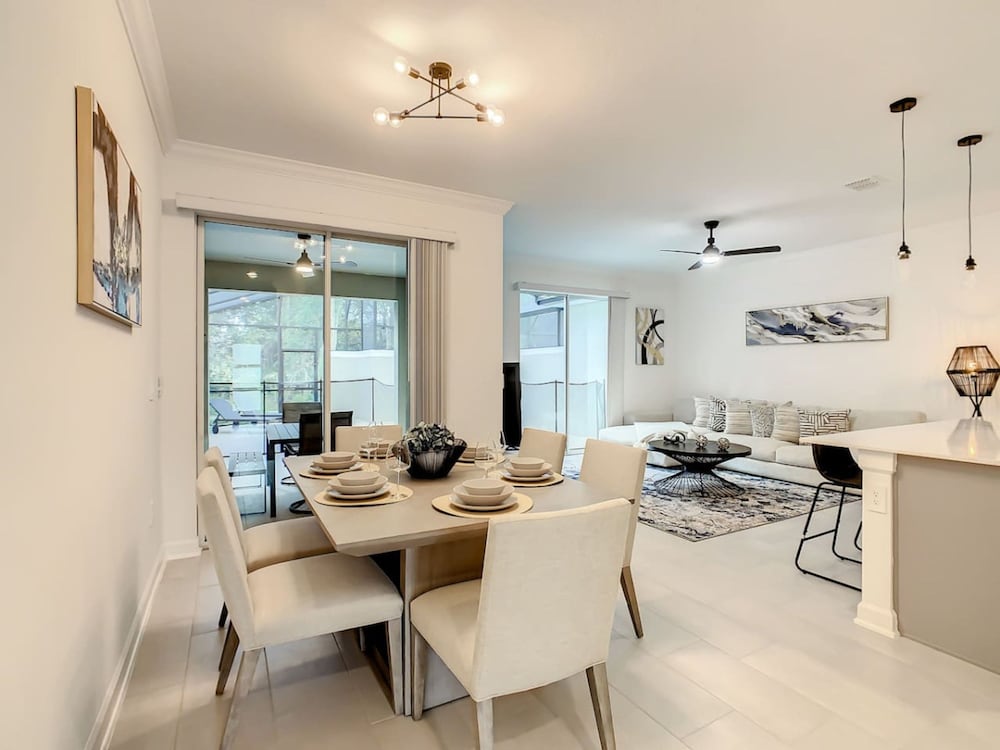 Sophisticated Living at Storey Lake