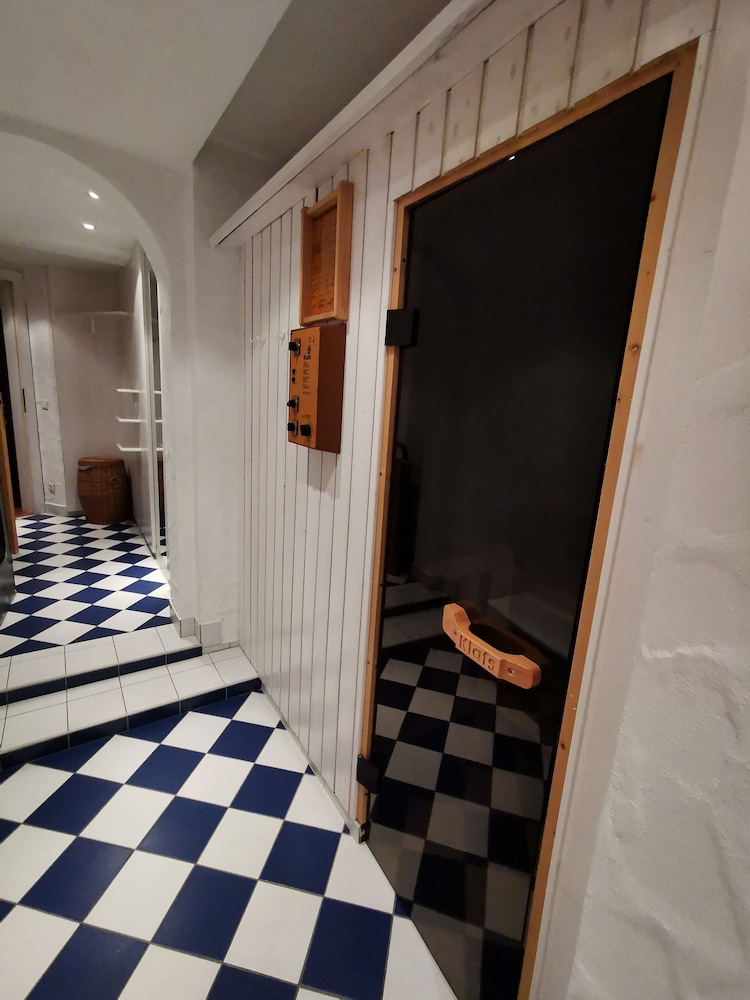 Photo 47