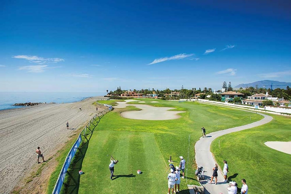 Amazing Beachfront Villa Heated Pool Marbella