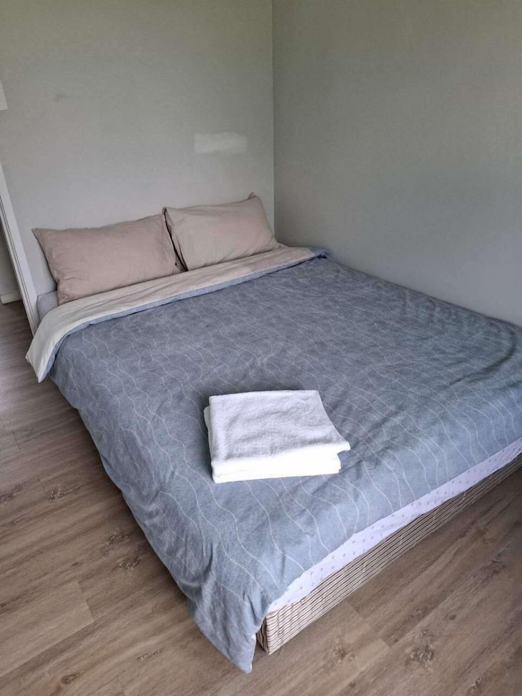 3 Bedroom House A 3 Frank St
