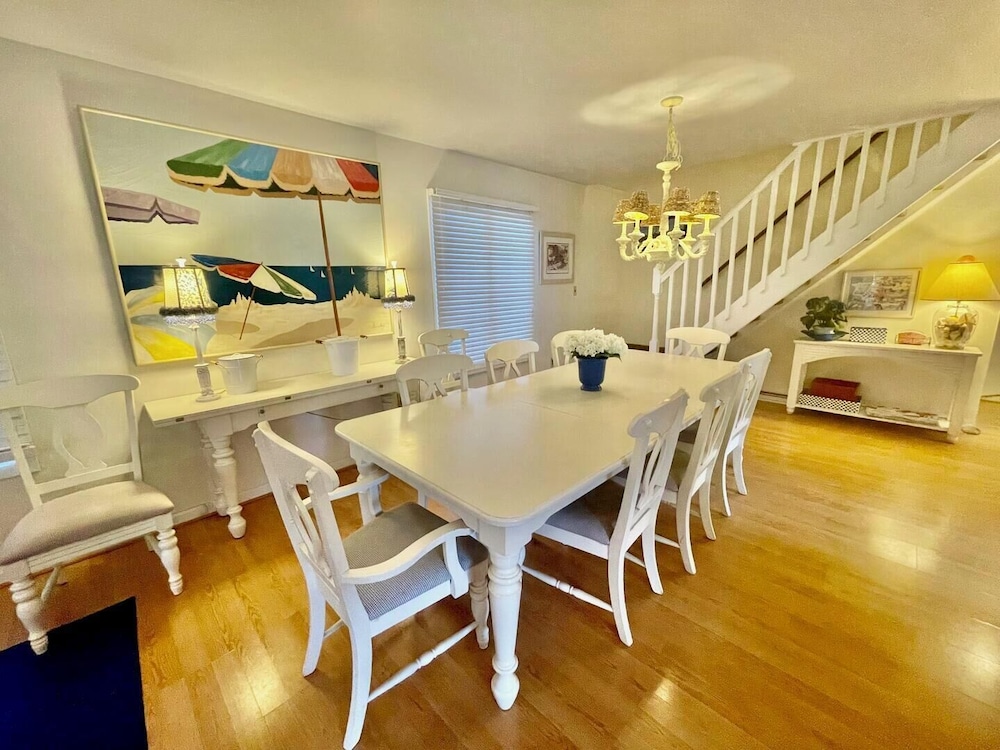 Scarborough Avenue 506