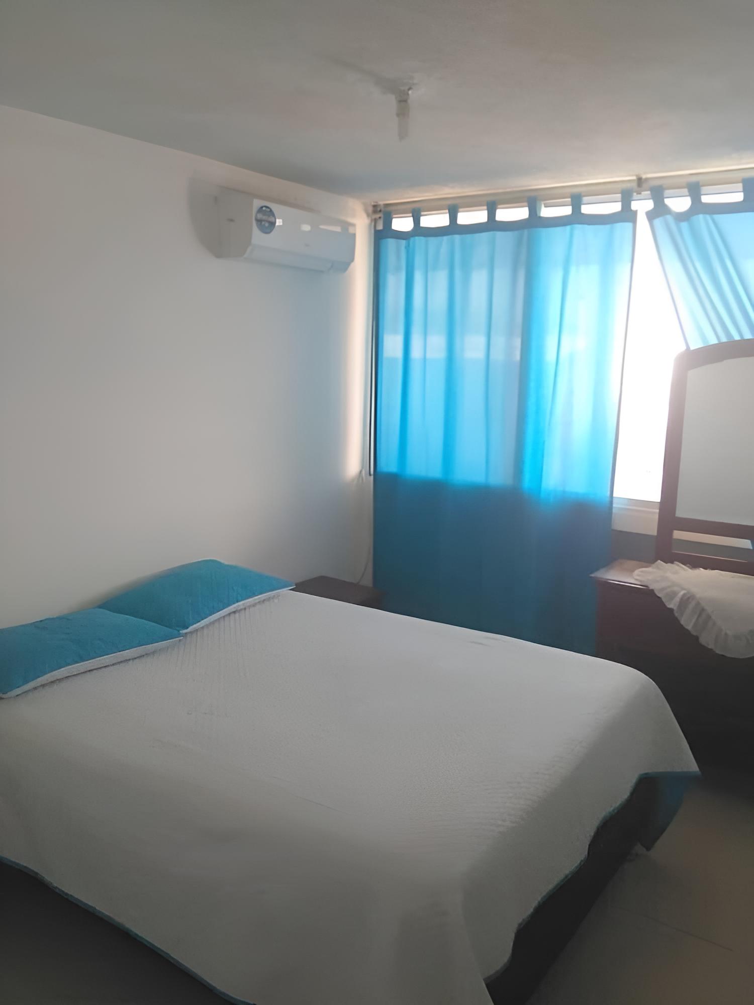 Hotel Canadiense view 2