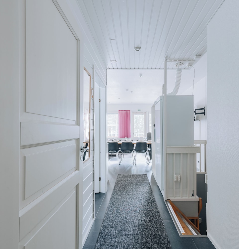 3BR Holiday Apt. with Sauna