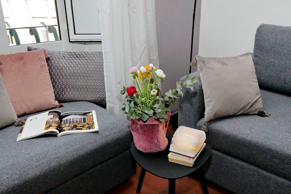 Pellegrino 2 - WR Apartments