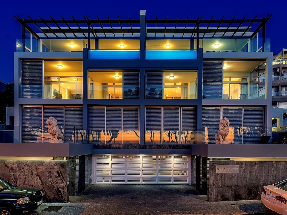 Blue Views Penthouse Beachfront Apartments