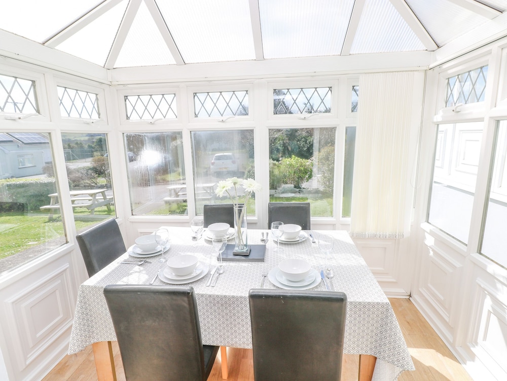 Grooms Cottage