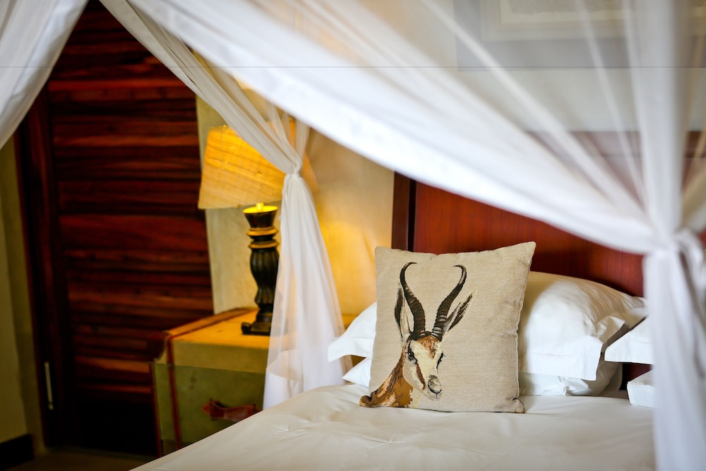 Otjiwa Safari Lodge