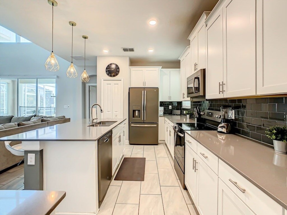 Luxury 5br Villa Near Disney Pool & Golf Retreat 5 Bedroom Villa
