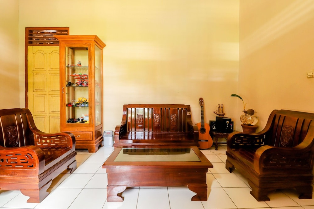 Guesthouse Sadewa view 4