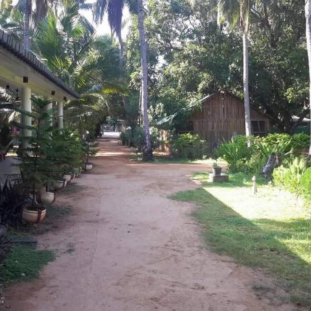 Vasuki Guest House