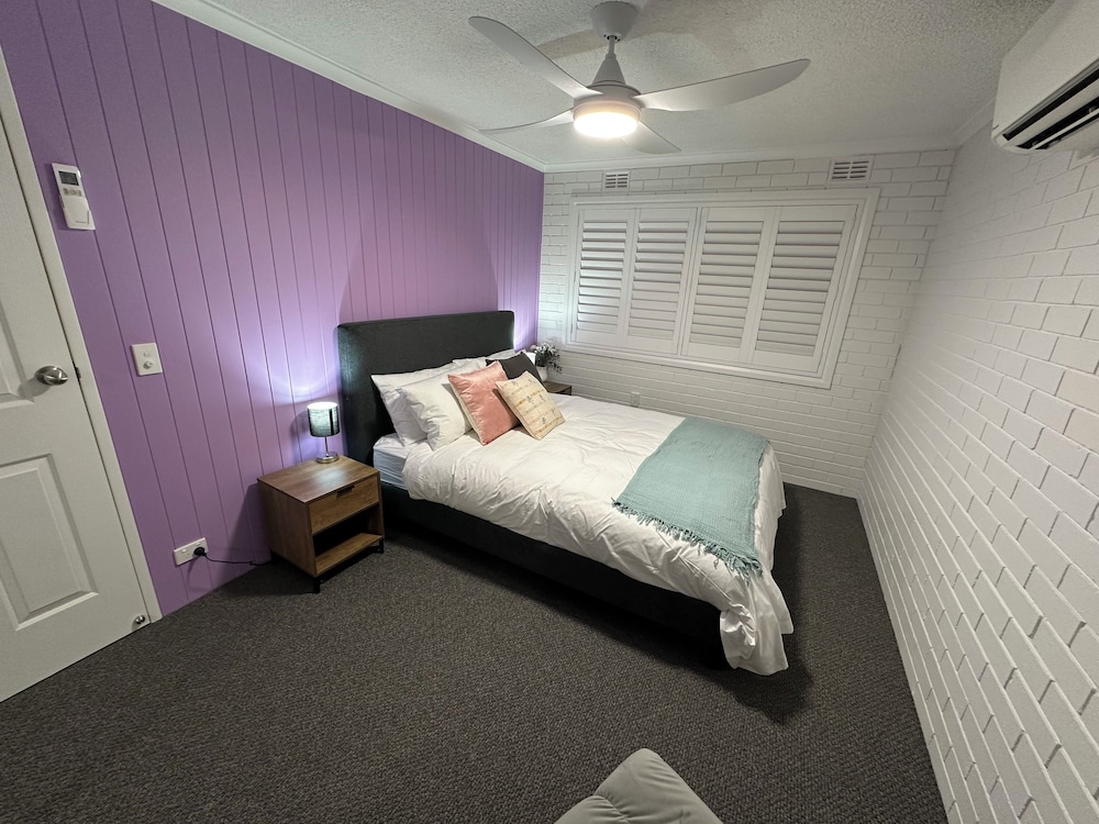 Central Cullen Apartments