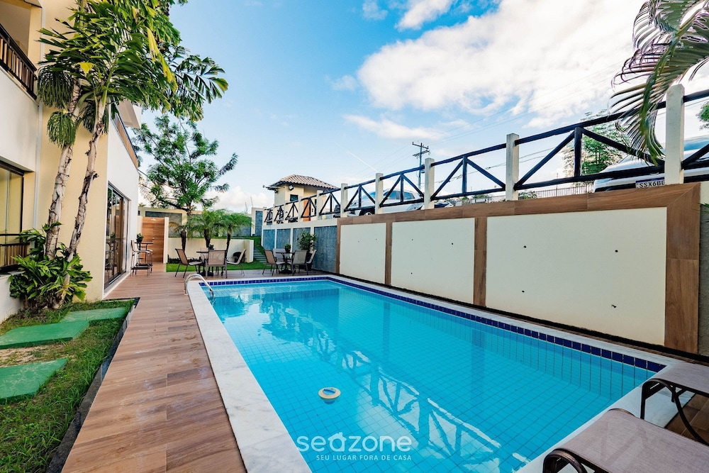 Complete Apt Near Stella Maris Beach Jsm0103