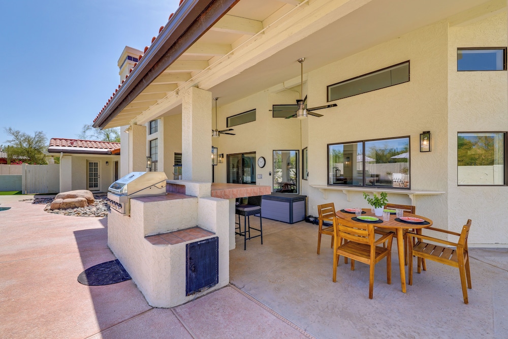 Heated Saltwater Pool: Spacious Home in Scottsdale view 5