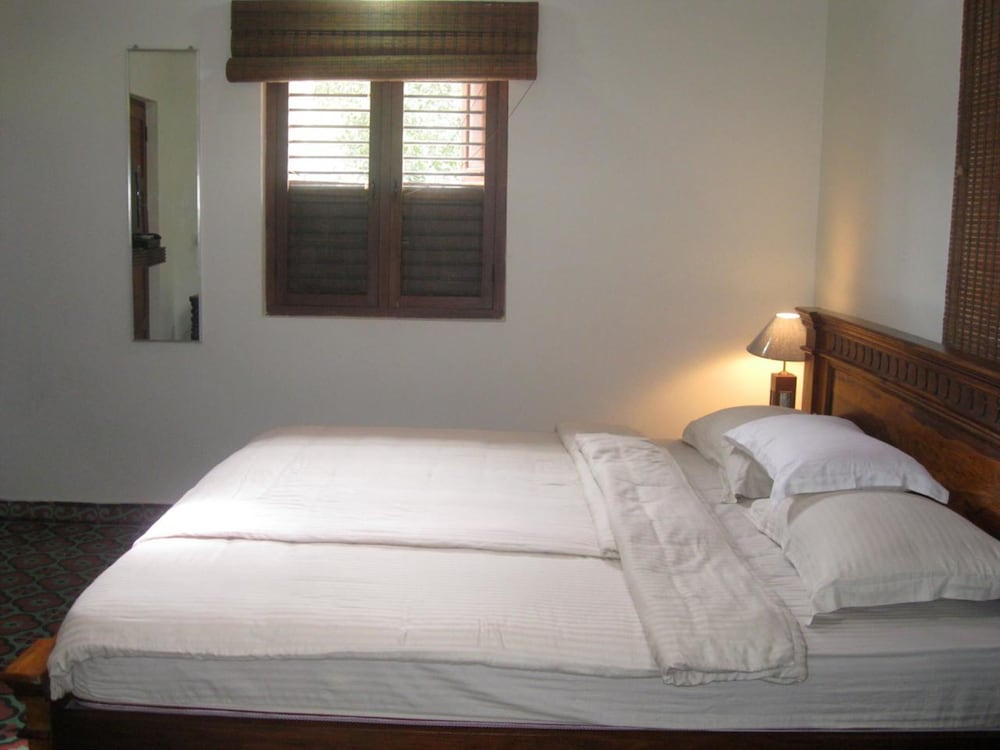 Silver Brook Estate Homestay view 3