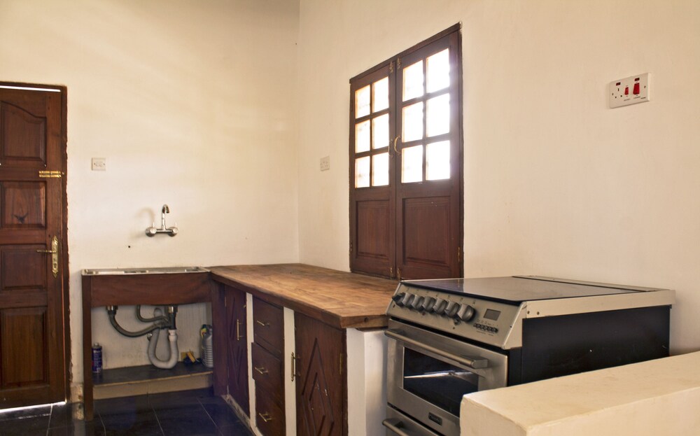 Bazi's House