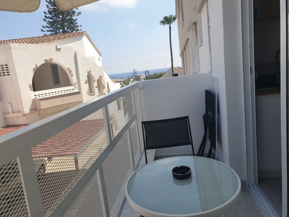 Hotel Rainbow Apartments - Image 1