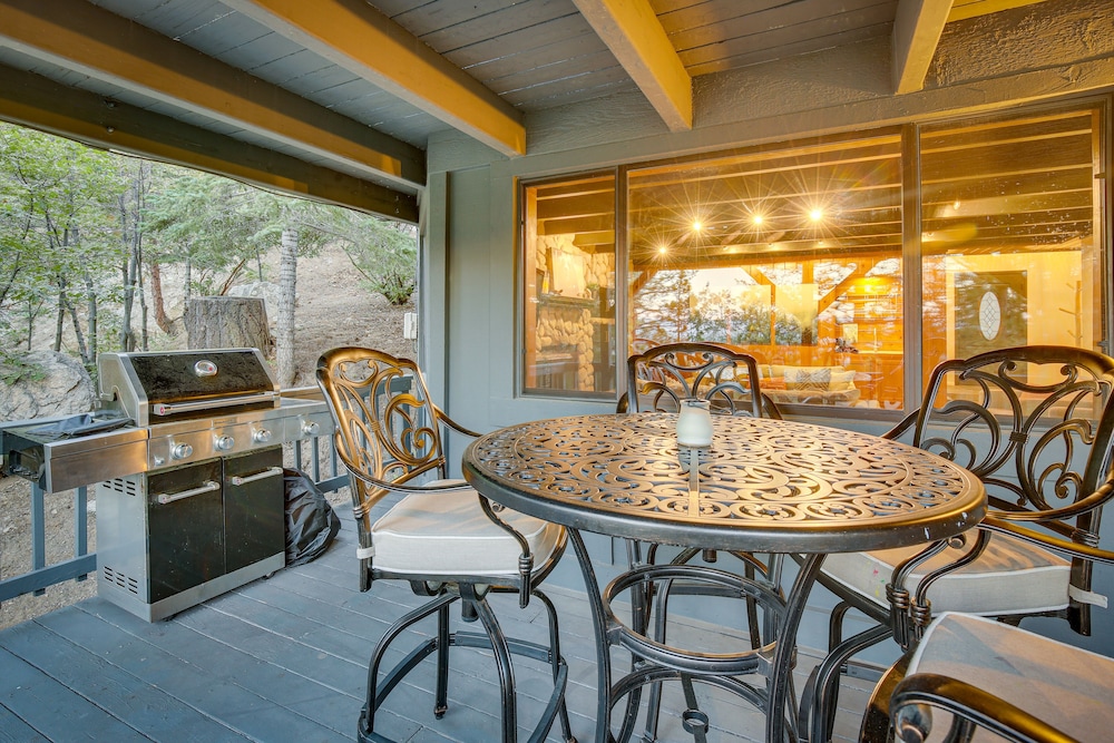 3 Decks, Game Room + Views: Lake Arrowhead Home! view 3