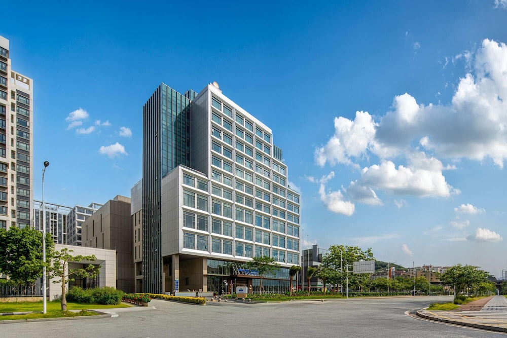 Days Hotel by Wyndham Zhuhai Jinwan