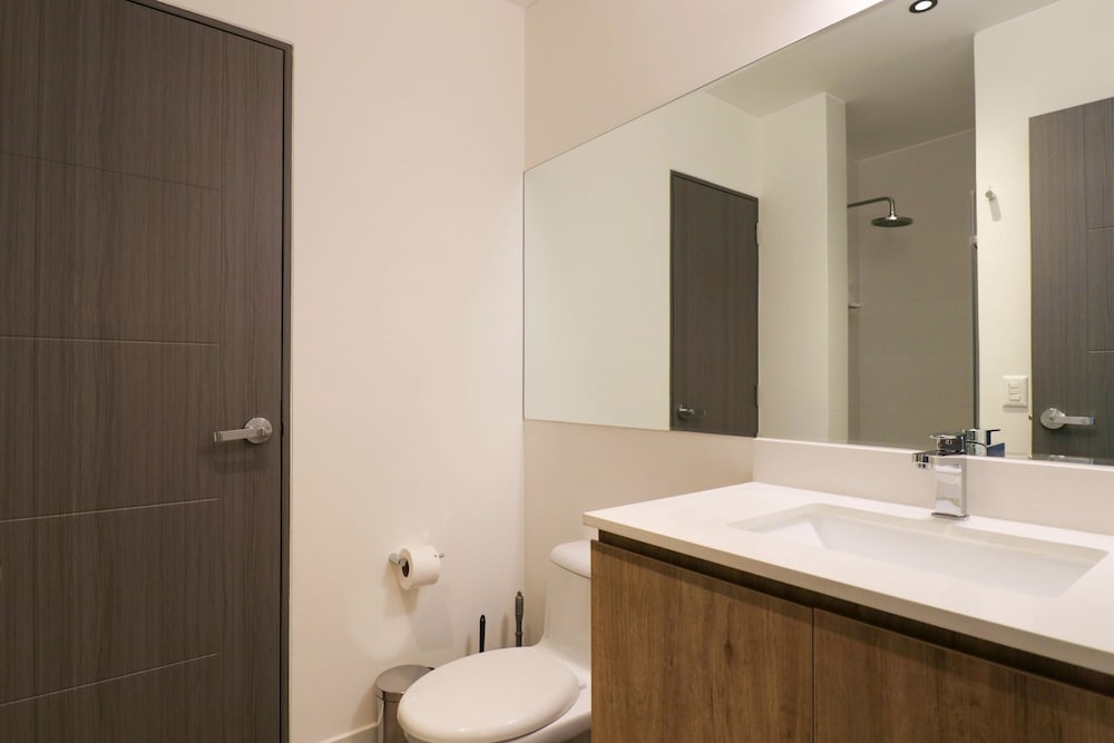 w Amazing 1BR w Perfect Balcony in San Isidro