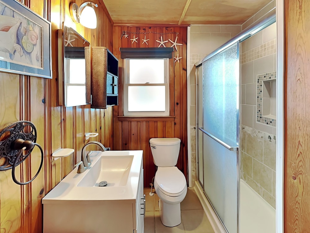 Seahorse Sound by Topsail Realty