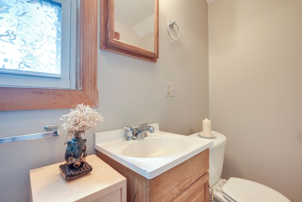 Quiet & Idyllic Studio Near Glen Helen Preserve
