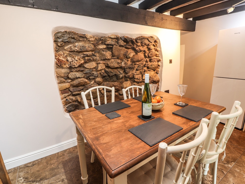 Capel Cottage