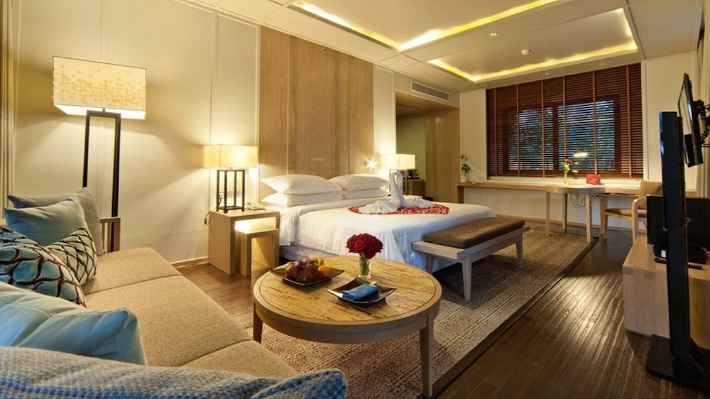 Dusit Thani Krabi Beach Resort 15