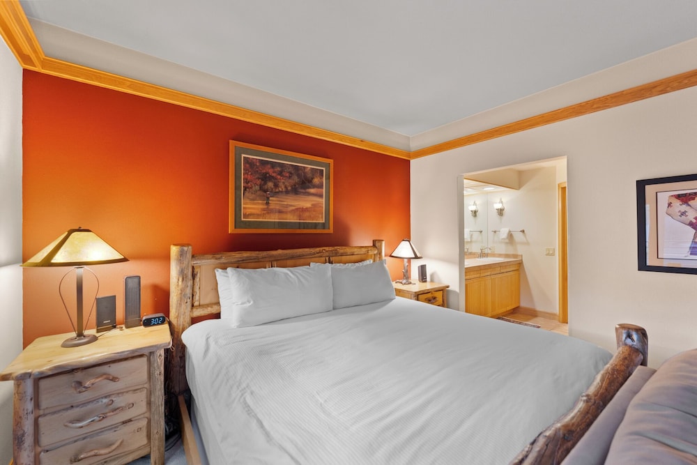 Chateaux Dumont #2723