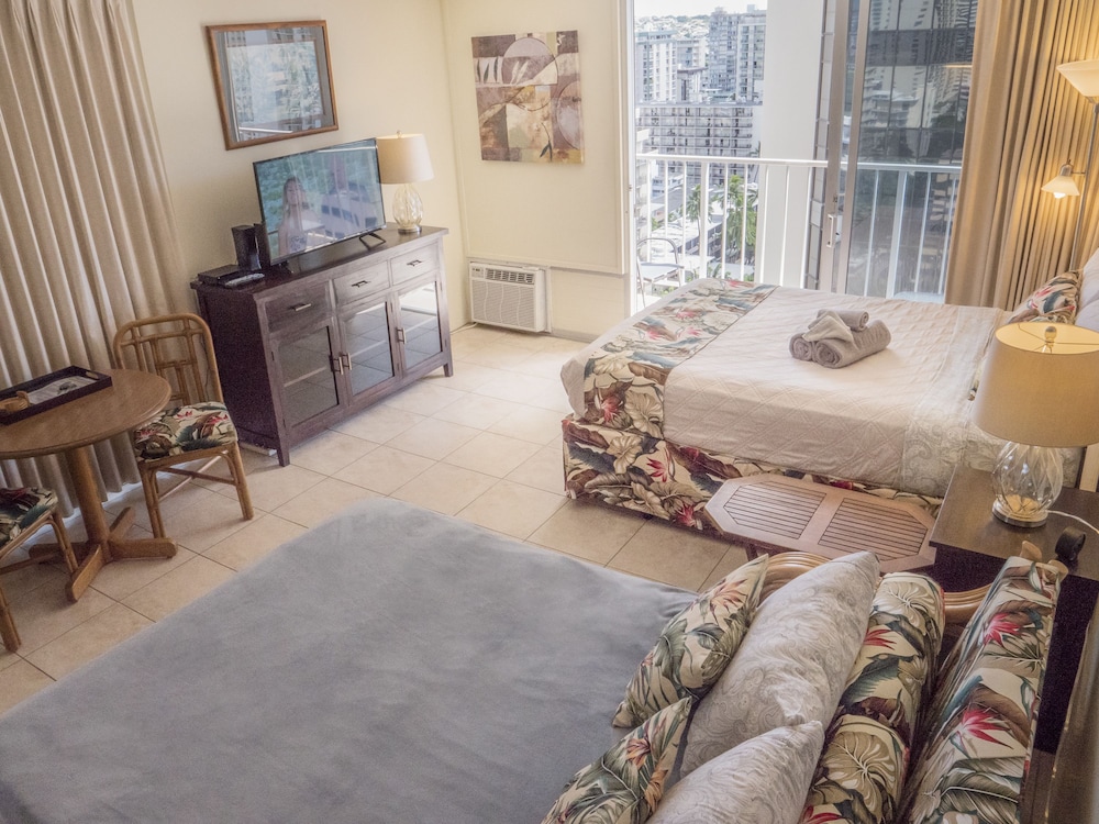 Tropical Studios at Marine Surf Waikiki