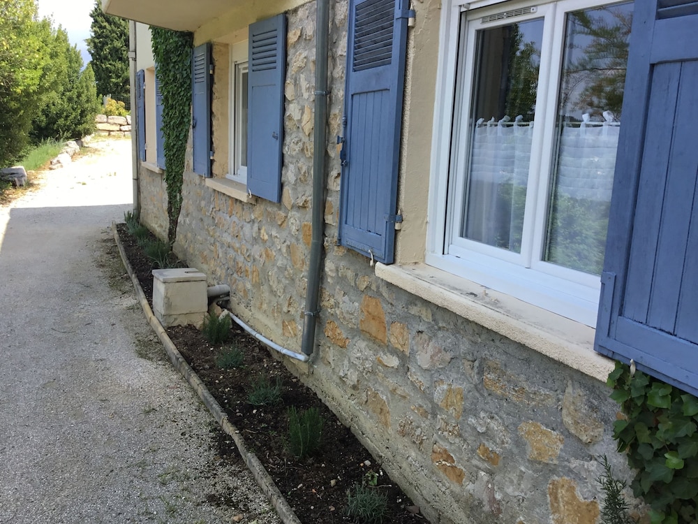 Chambres d'Hôtes Les Palettes view 3