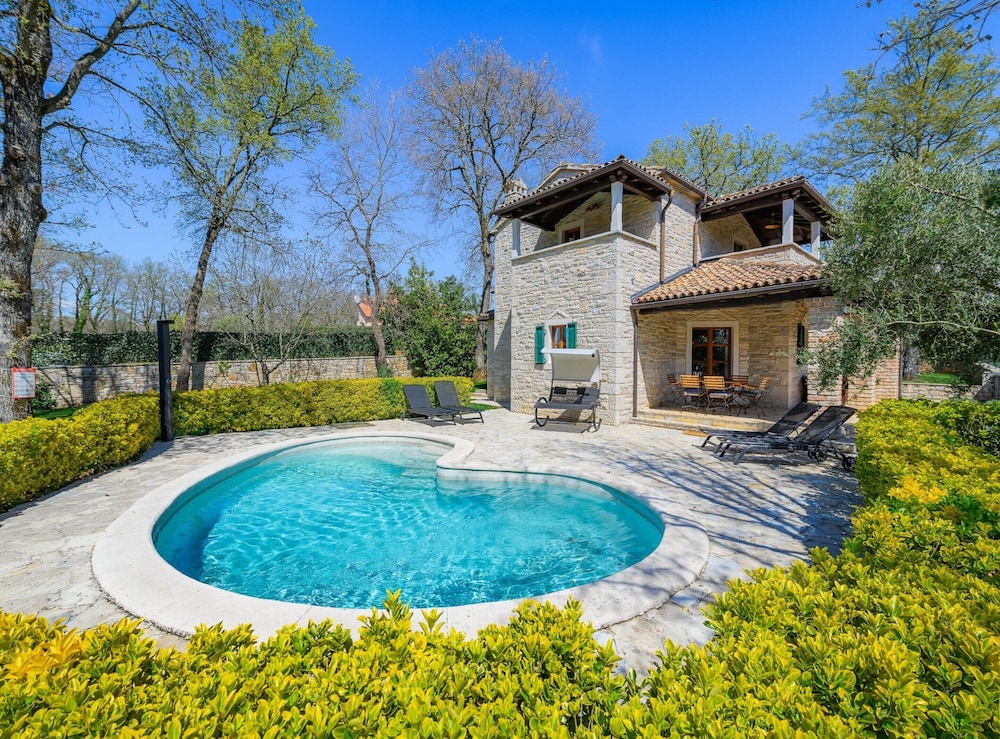 Villa in Banki With Private Pool Near Marea Beach