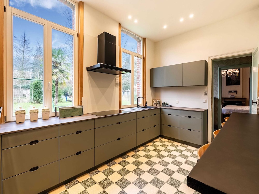 Luxury Holiday Home in Vloesberg With Sauna and hot tub