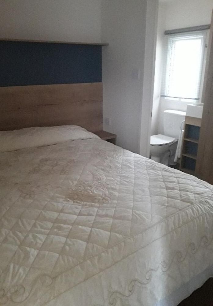 Immaculate 2-bed Static Caravan in Carlisle view 2