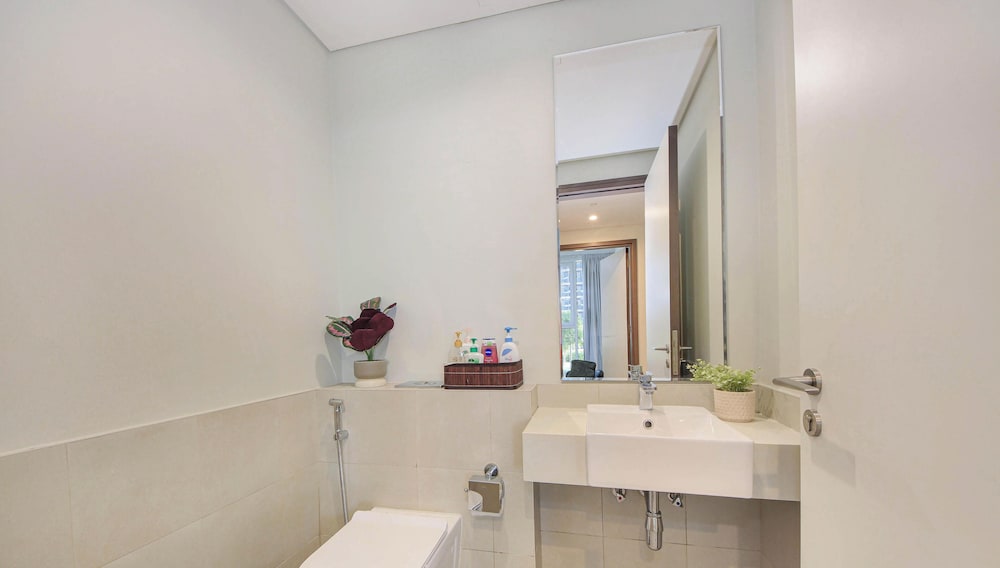 Manzil - Luxury 1BR with Rooftop Pool