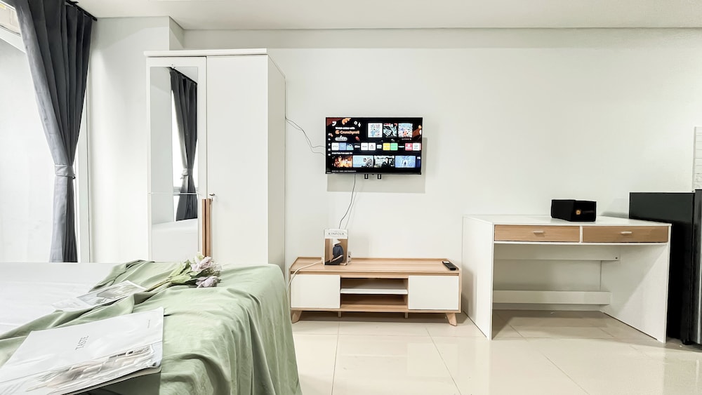 Good Deal Studio At Apartment Tamansari Bintaro Mansion
