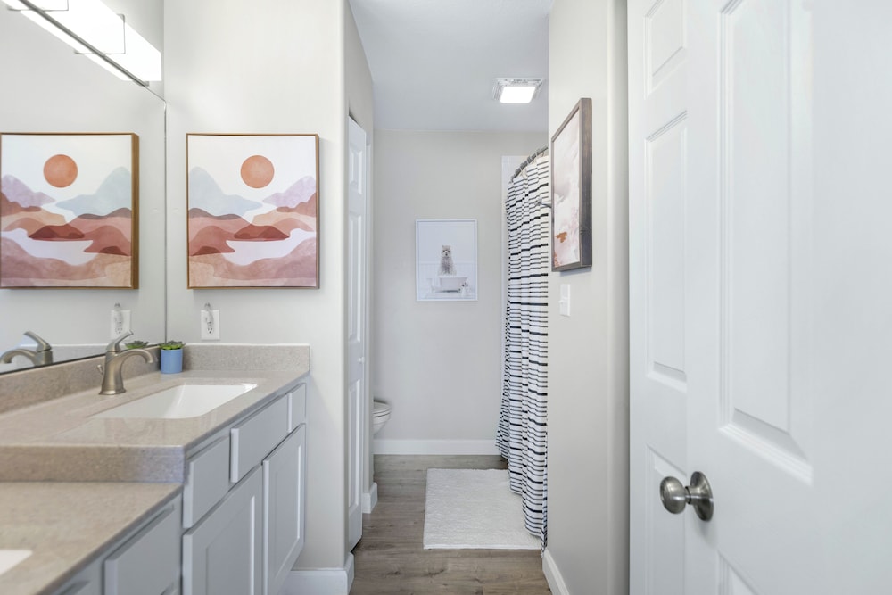 Emerald Bay Oasis Sleeps 6!