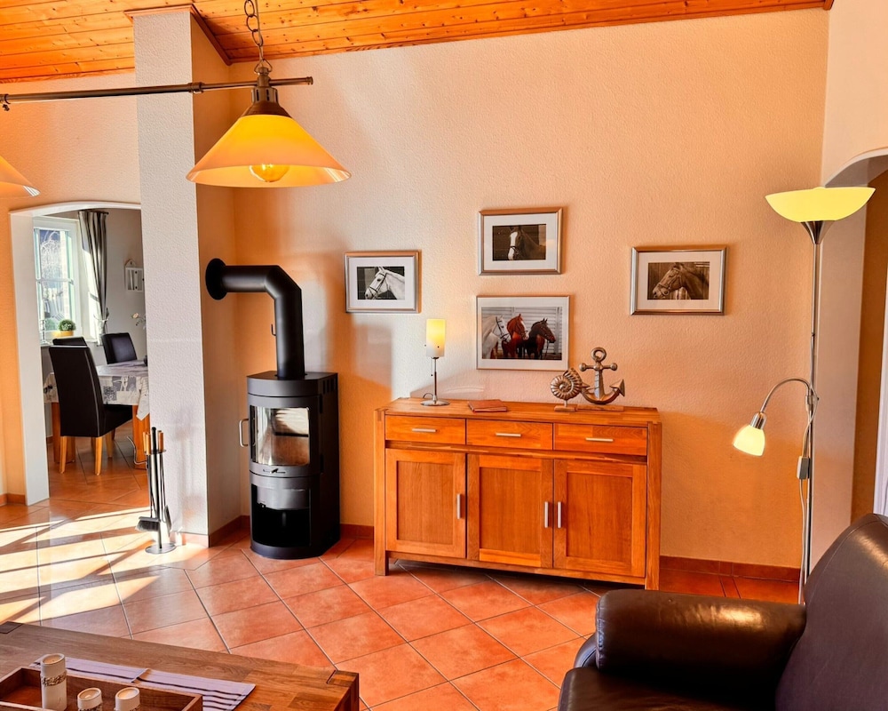 Ferienhaus mit Viel Platz in Burhave