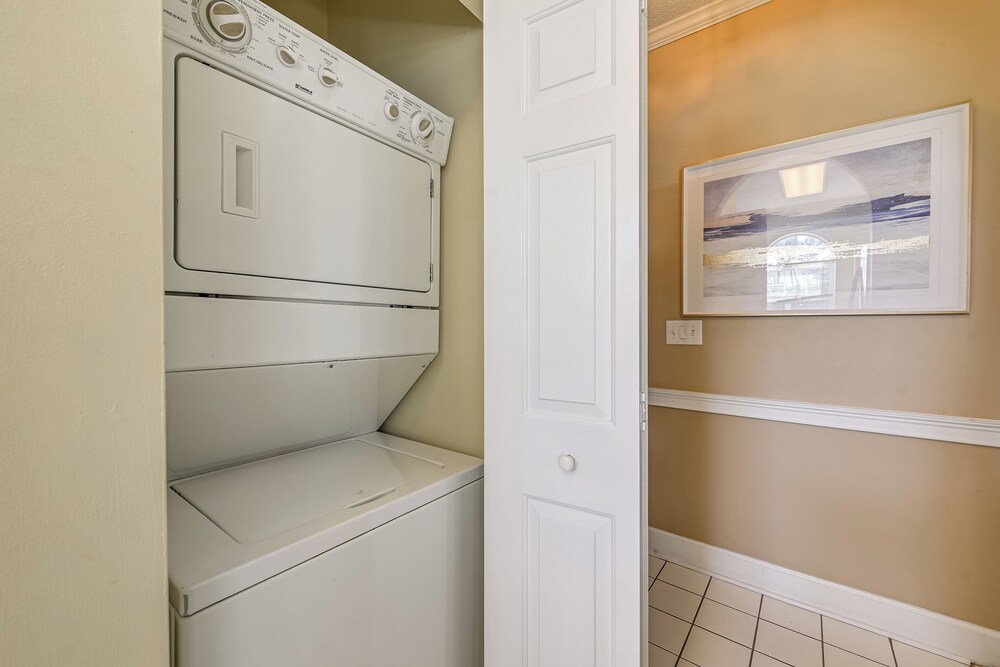 2 Mi to Broadway at the Beach: Condo w/ Pool!
