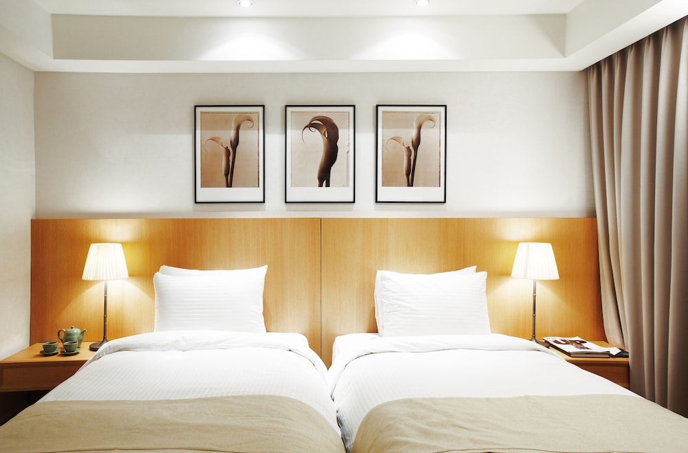 Hotel Illua 10