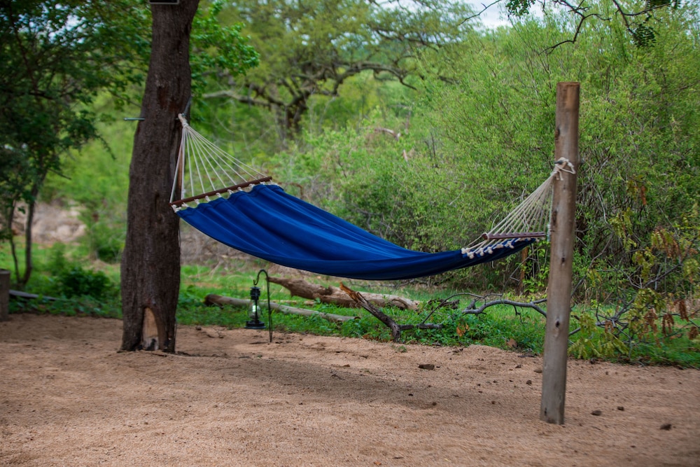 Mabata Makali Lodge & Campsite