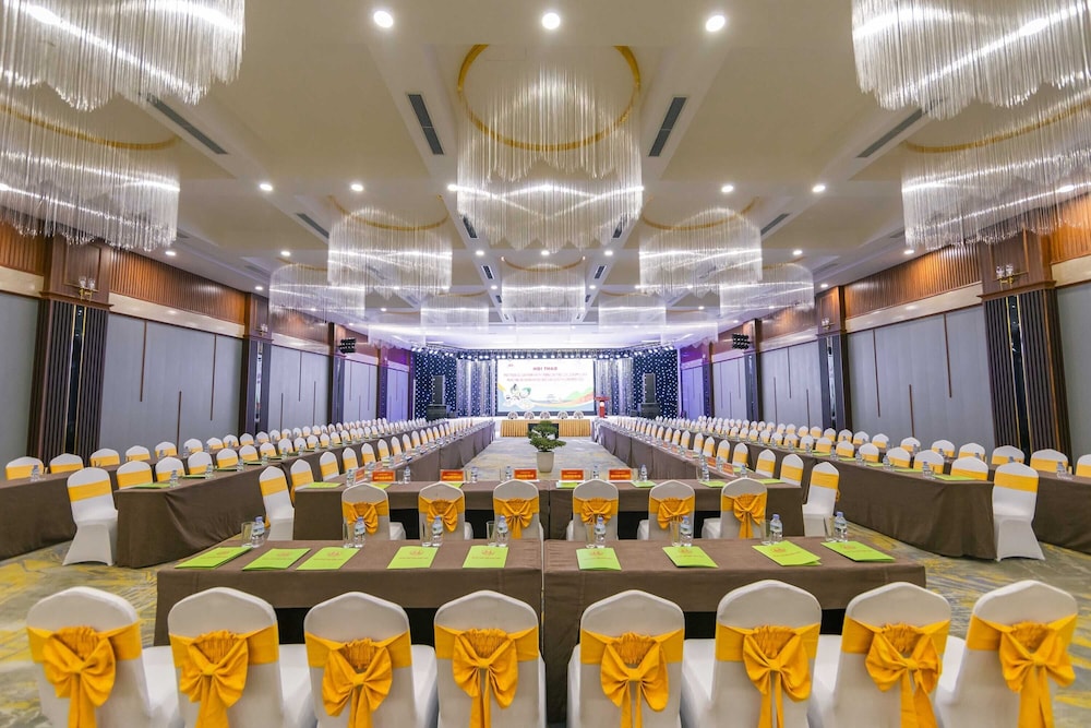 Hoang Son Peace Hotel