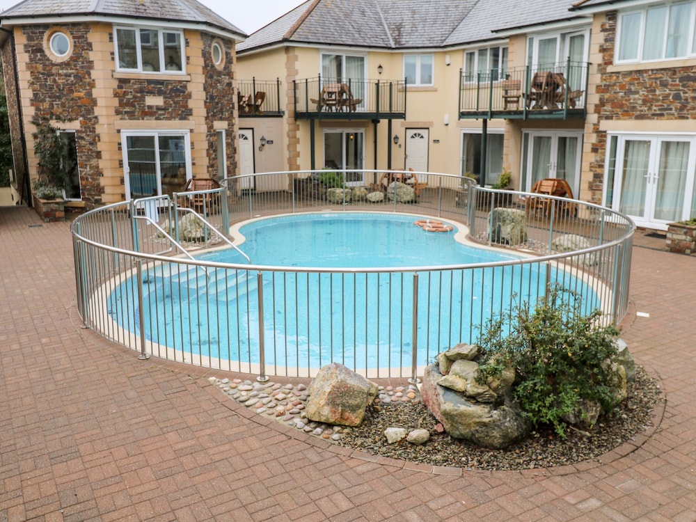 9 Porth Veor Villas view 2