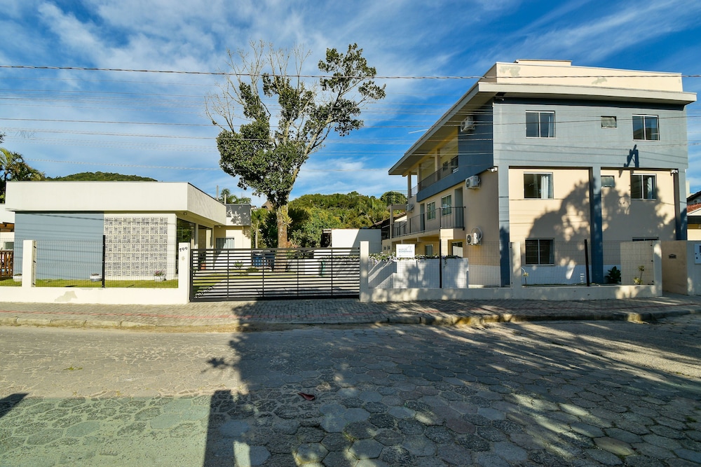 Mar de Bombinhas - Centro