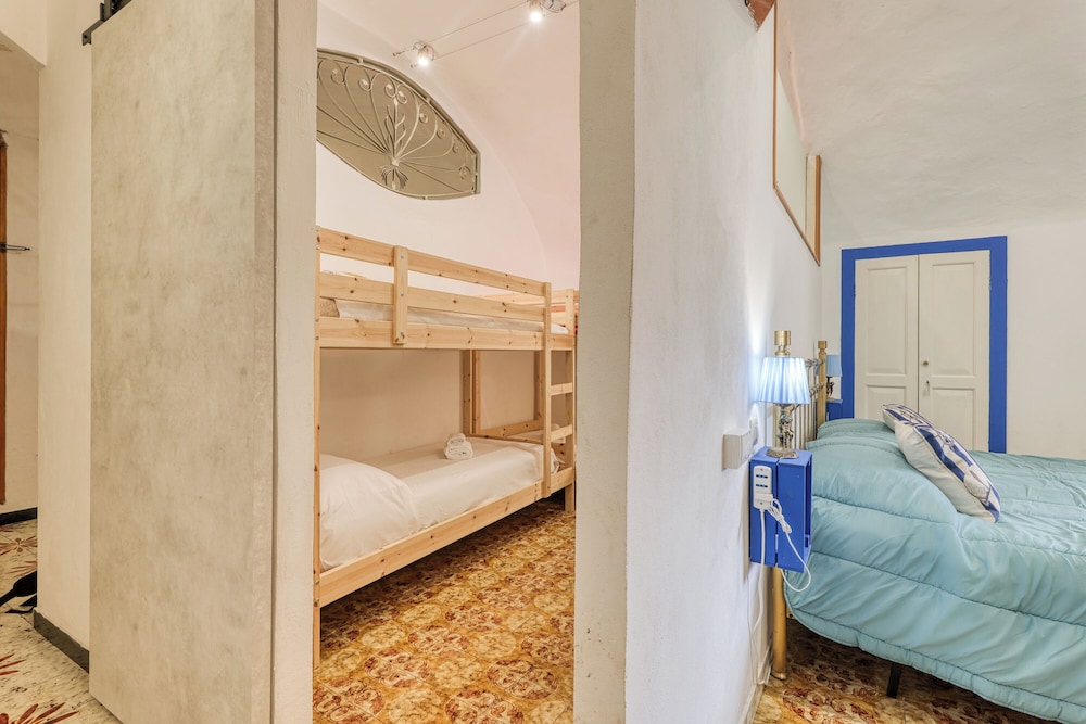 Casa Oneglia vicino stazione Imperia