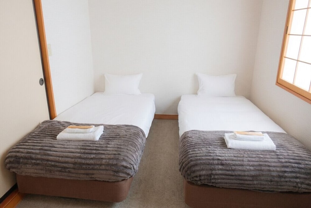 THE GAKUSUI - Hostel