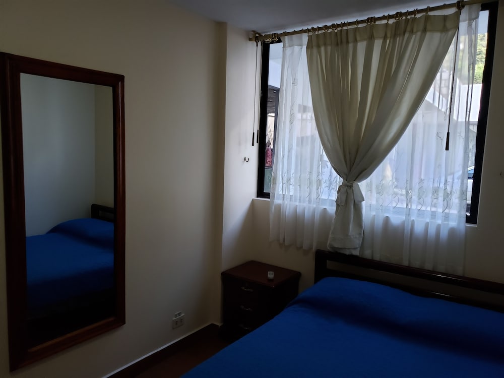 Hostal Monte Real