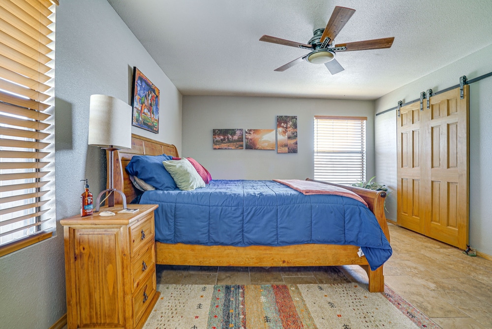 Quiet Country Home in Las Cruces w/ Horse Stalls! view 3